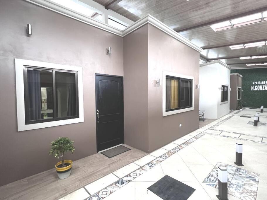 Apartamentos H Gonzalez #7 U #8 Alajuela ภายนอก รูปภาพ